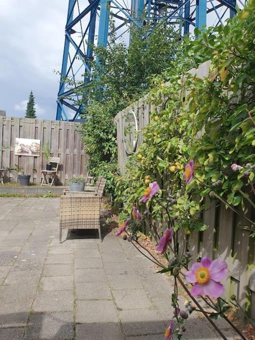Studio Watertoren Met Tuin En Gratis Parkeren Гус Екстер'єр фото